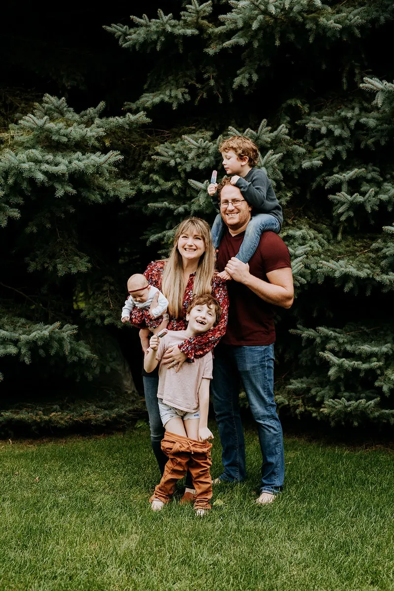 Family portrait session in Northern Michigan by Allen-Kent Photography